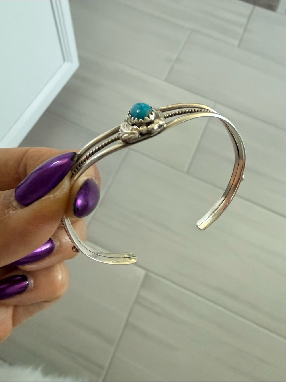 Very Small Sterling Silver Kingman Turquoise Cuff - Can be child’s size - Picture 2 of 8